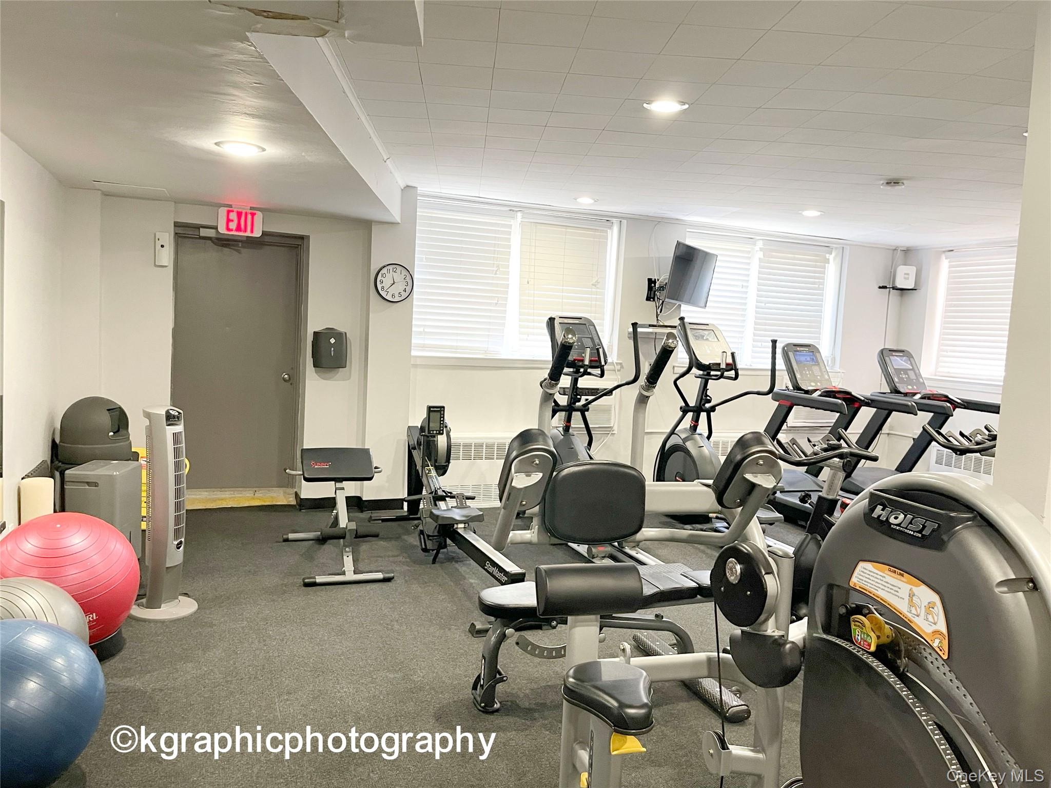 750 Shore Road 1h 2nd Flr Property Photo 25