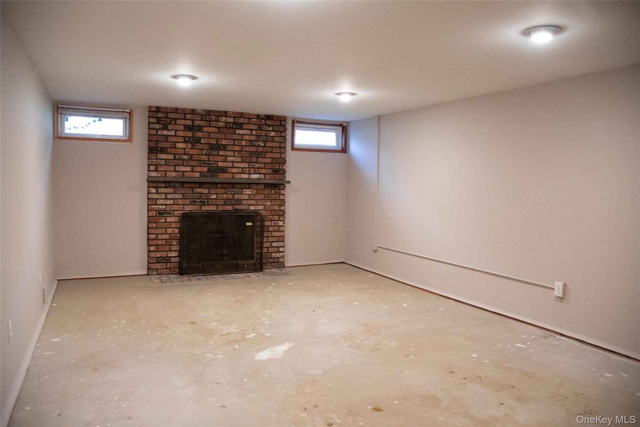 4 Robin Street Property Photo 23