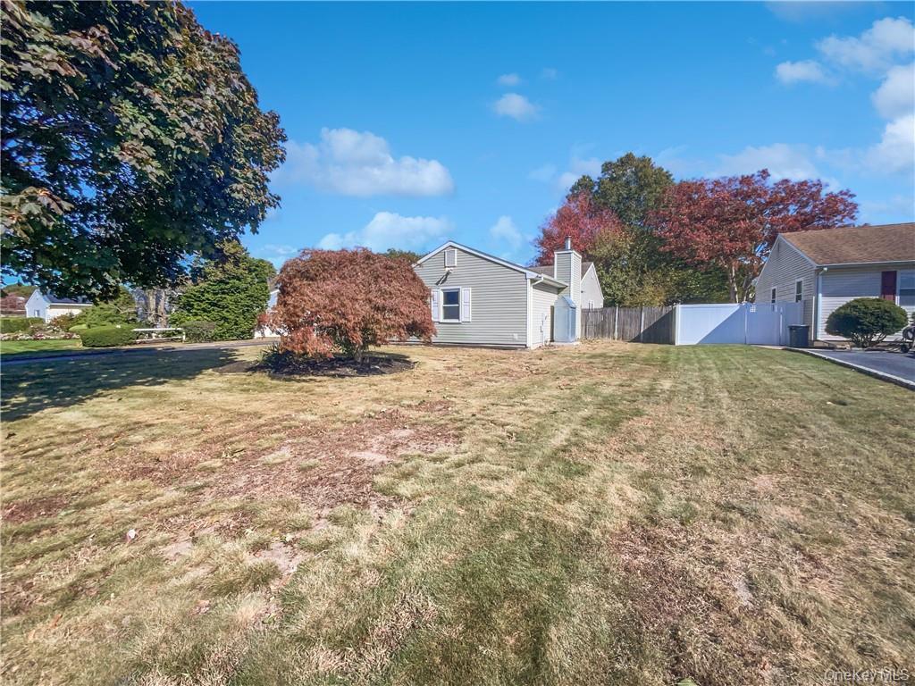 11 Frost Valley Drive Property Photo 10