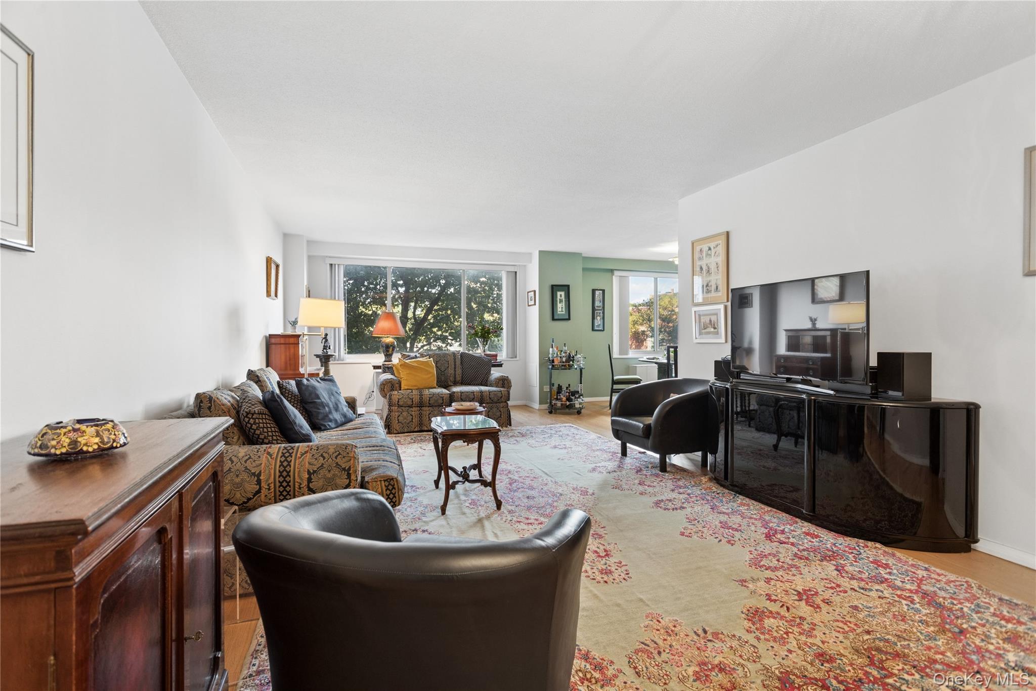 3333 Henry Hudson Parkway 2a Property Photo 1