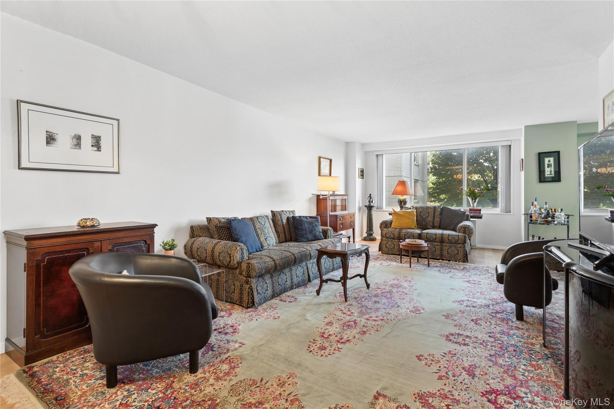 3333 Henry Hudson Parkway 2a Property Photo 2
