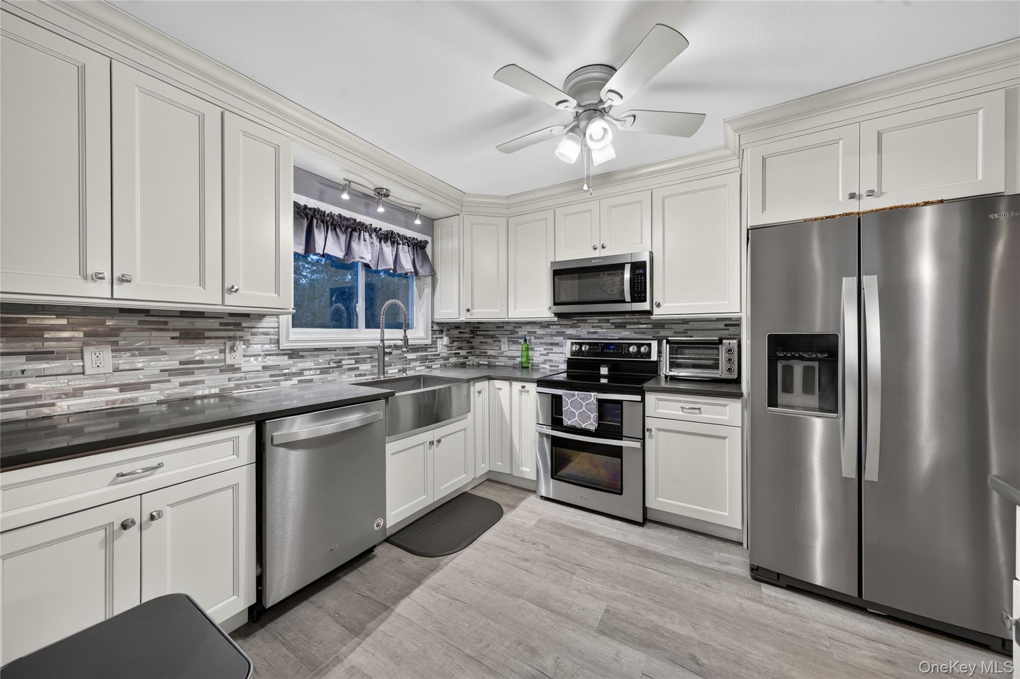3 Jasper Avenue Property Photo 18