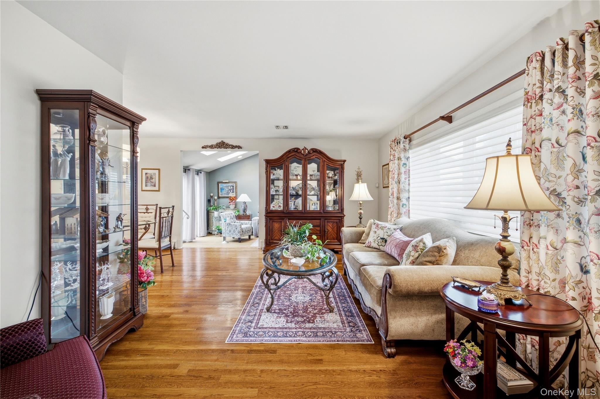 132 Yoakum Avenue Property Photo 4