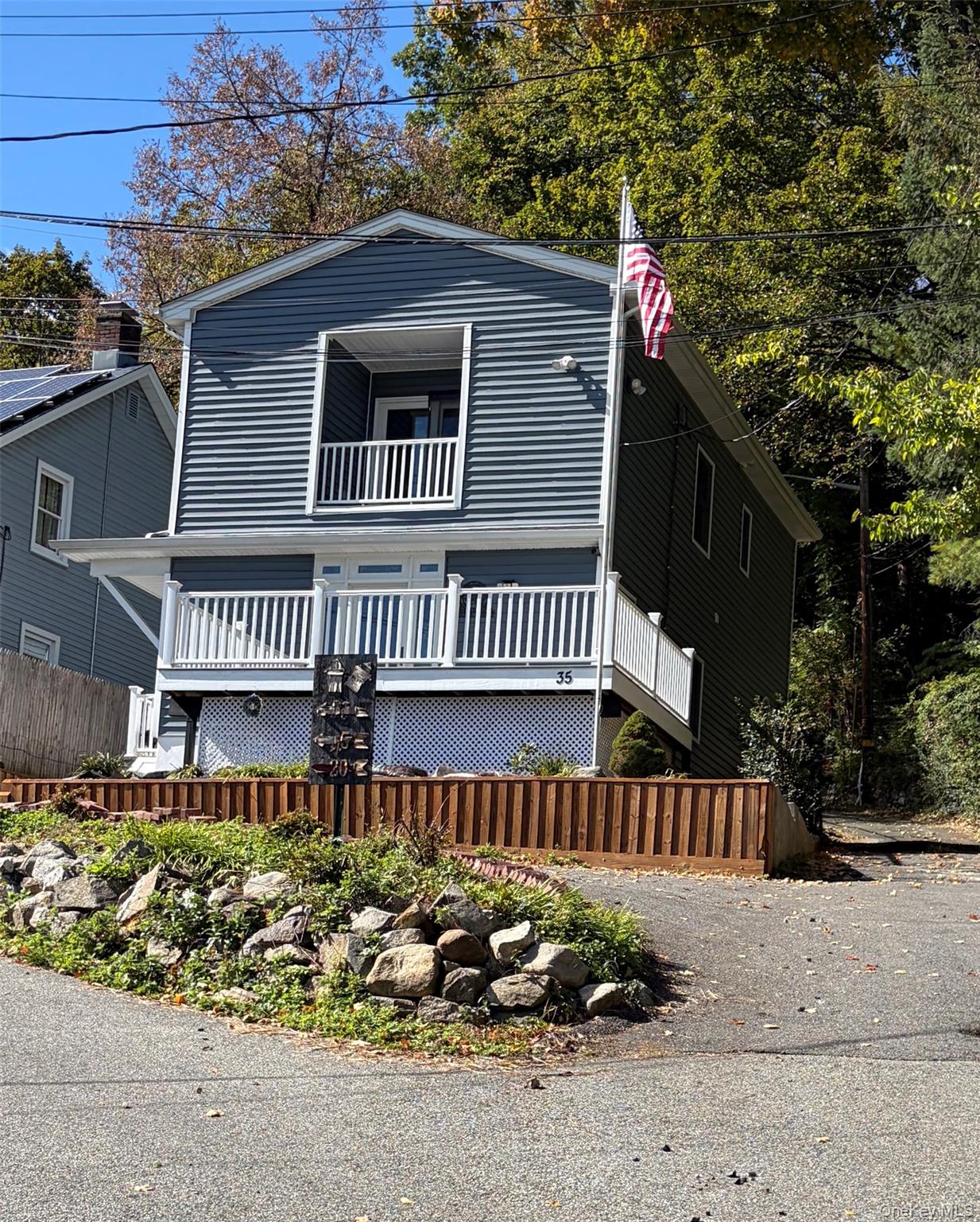 35 James Street Property Photo 1