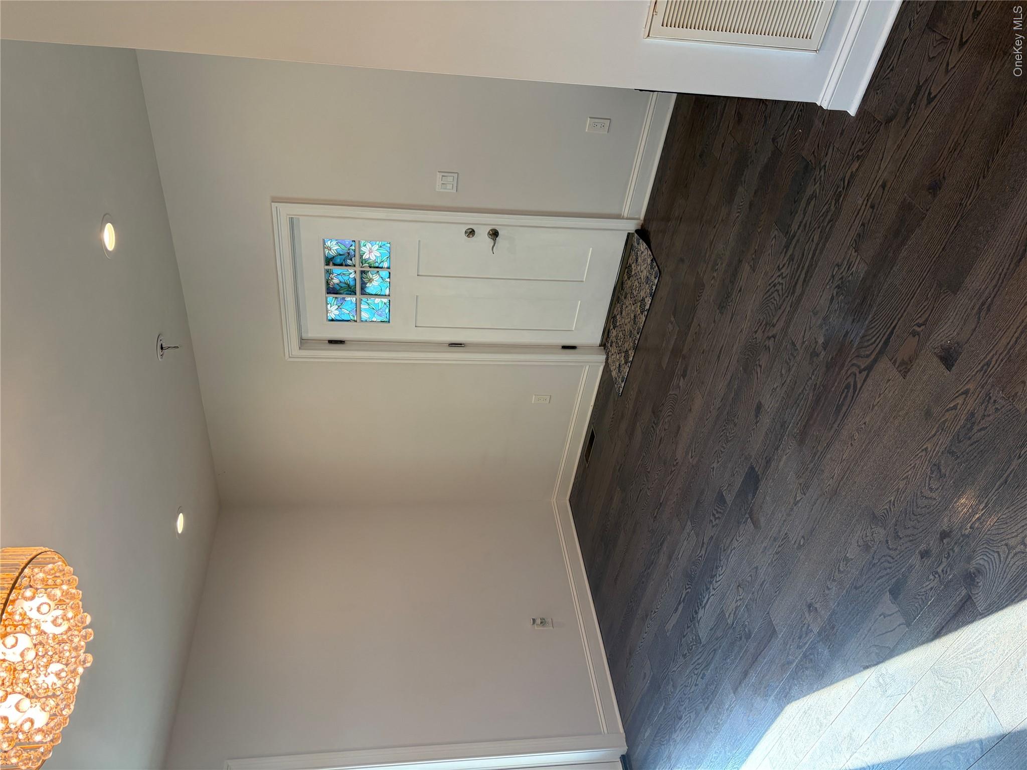 35 James Street Property Photo 5