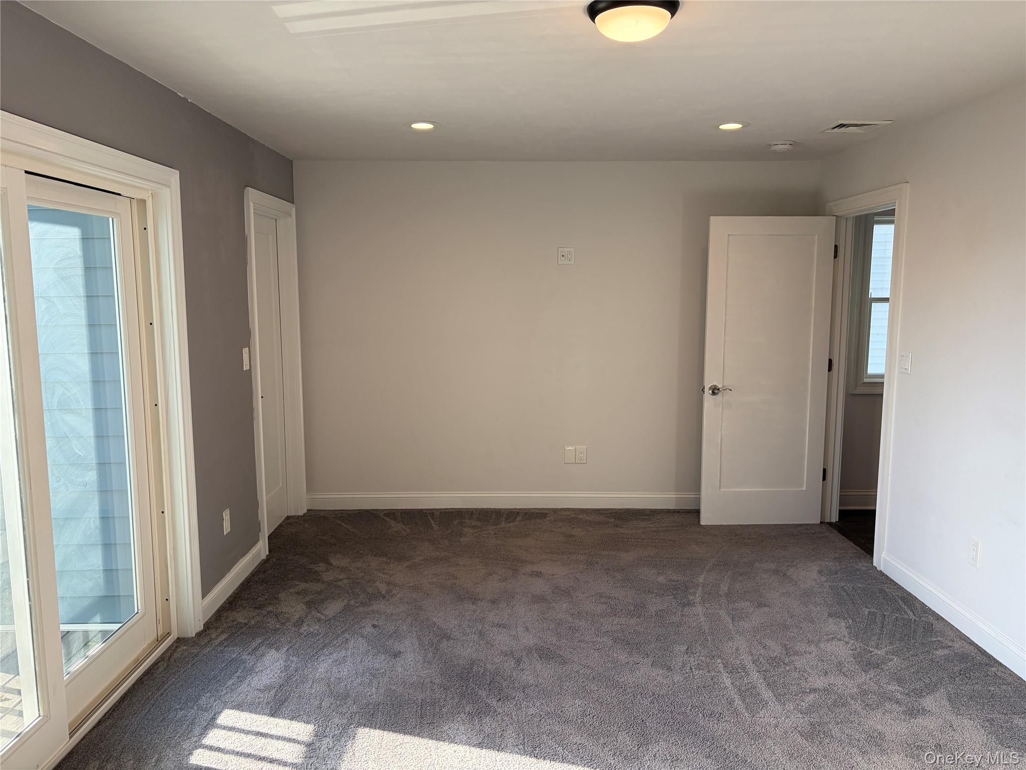 35 James Street Property Photo 30