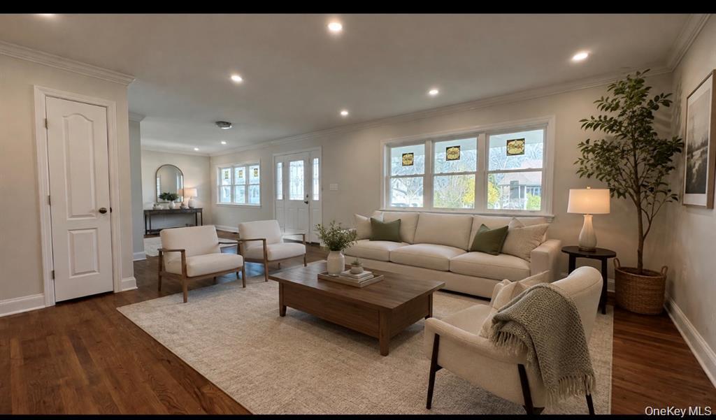 211 4th Avenue Property Photo 3