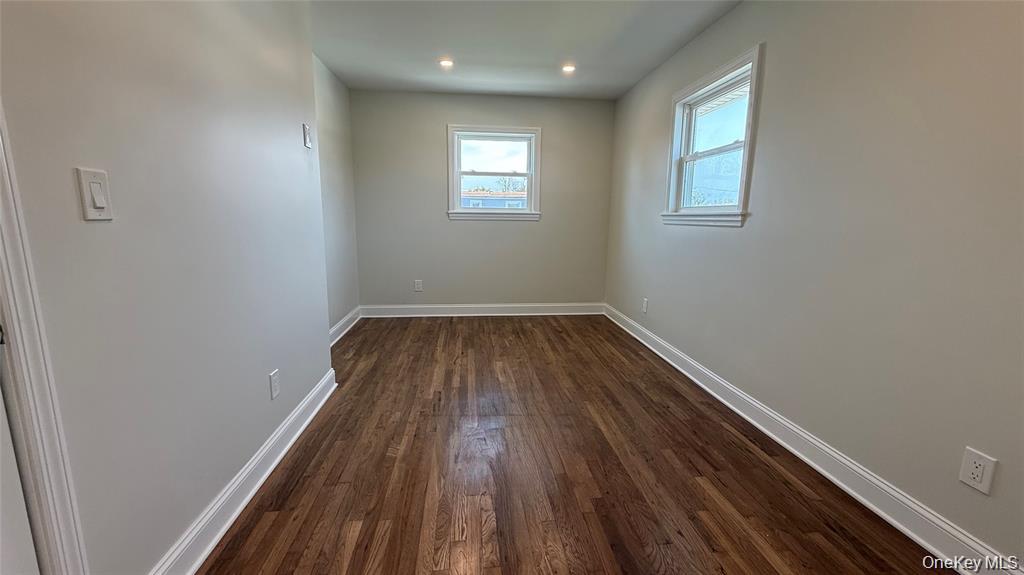 211 4th Avenue Property Photo 14