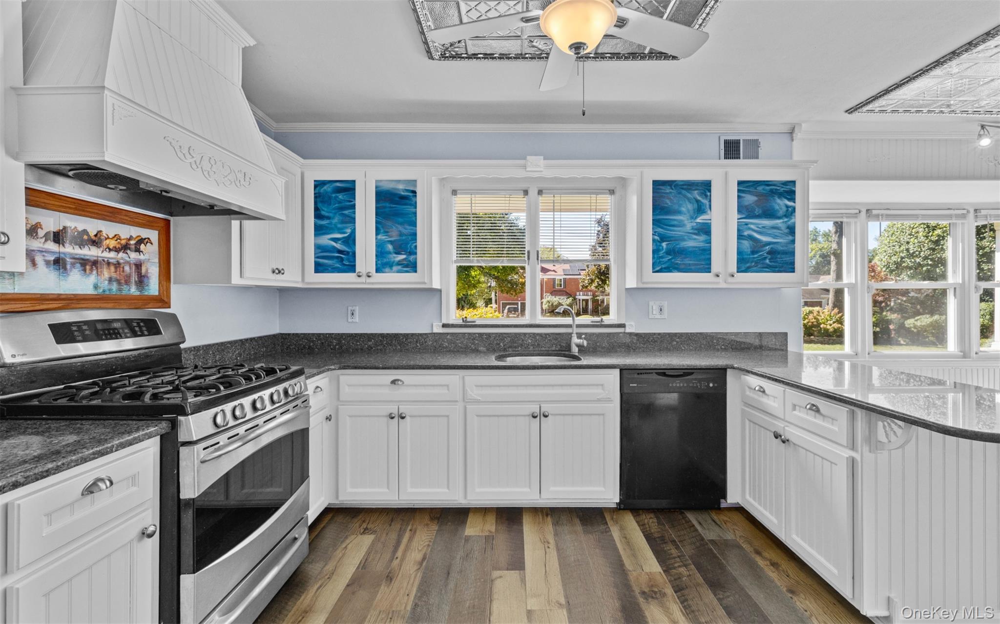 189 Atlantic Avenue Property Photo 11