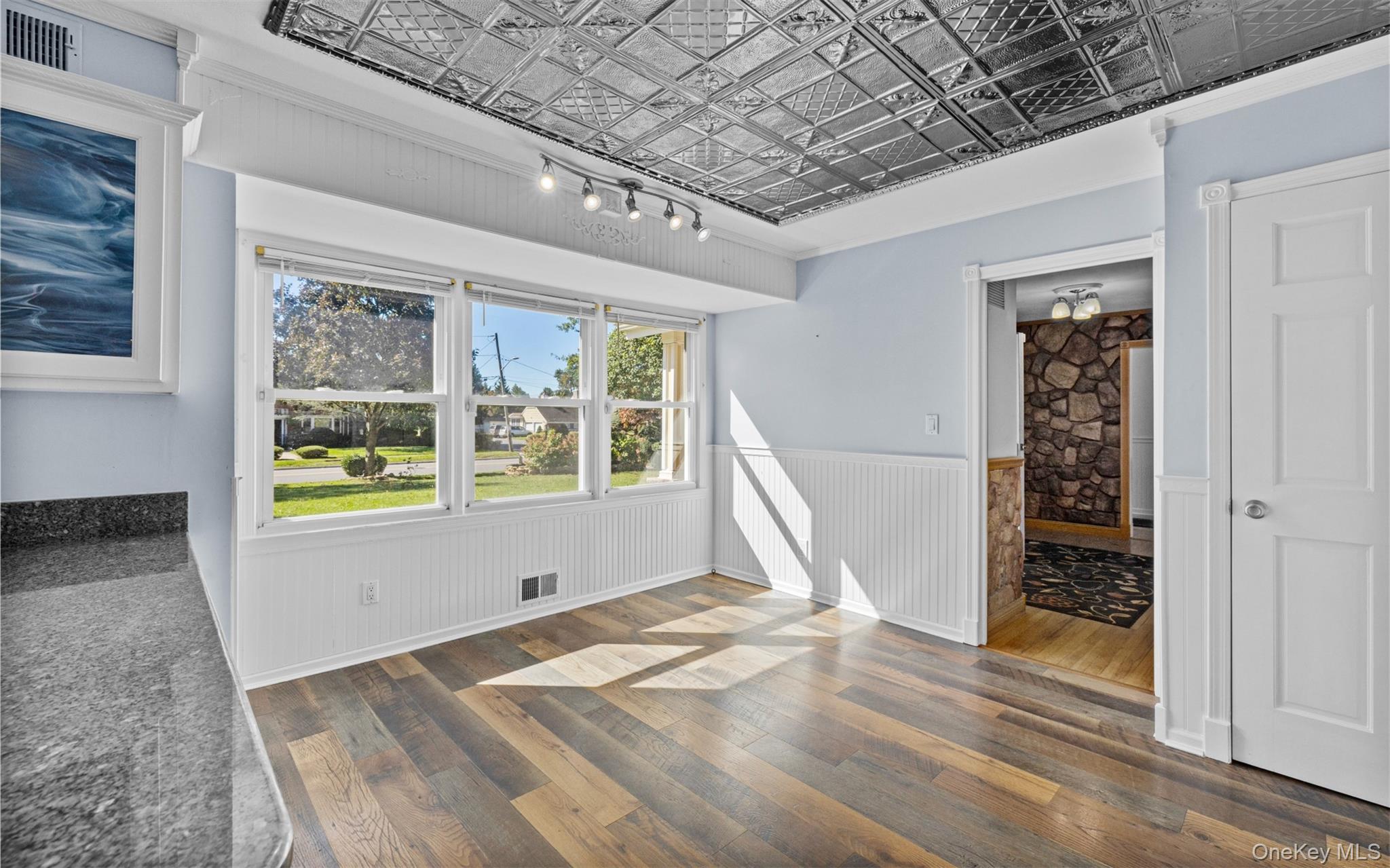 189 Atlantic Avenue Property Photo 13