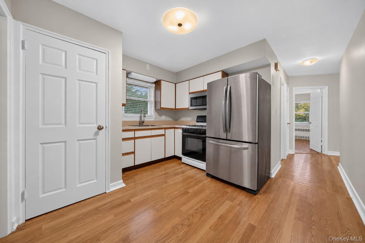 35-04 208th Street Property Photo 5