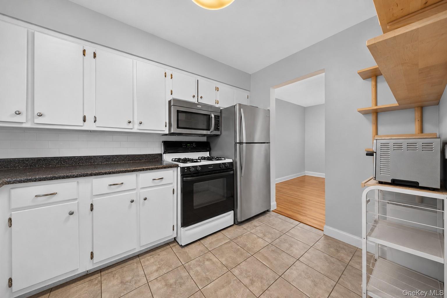 35-04 208th Street Property Photo 14
