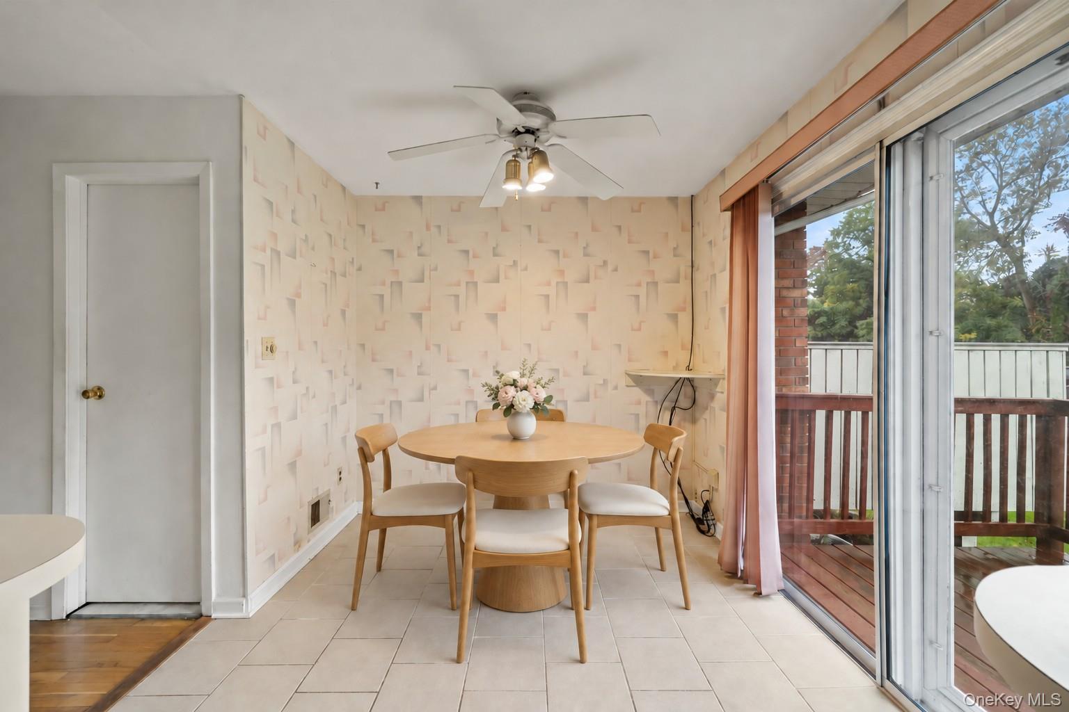 44 Gladys Drive Property Photo 14