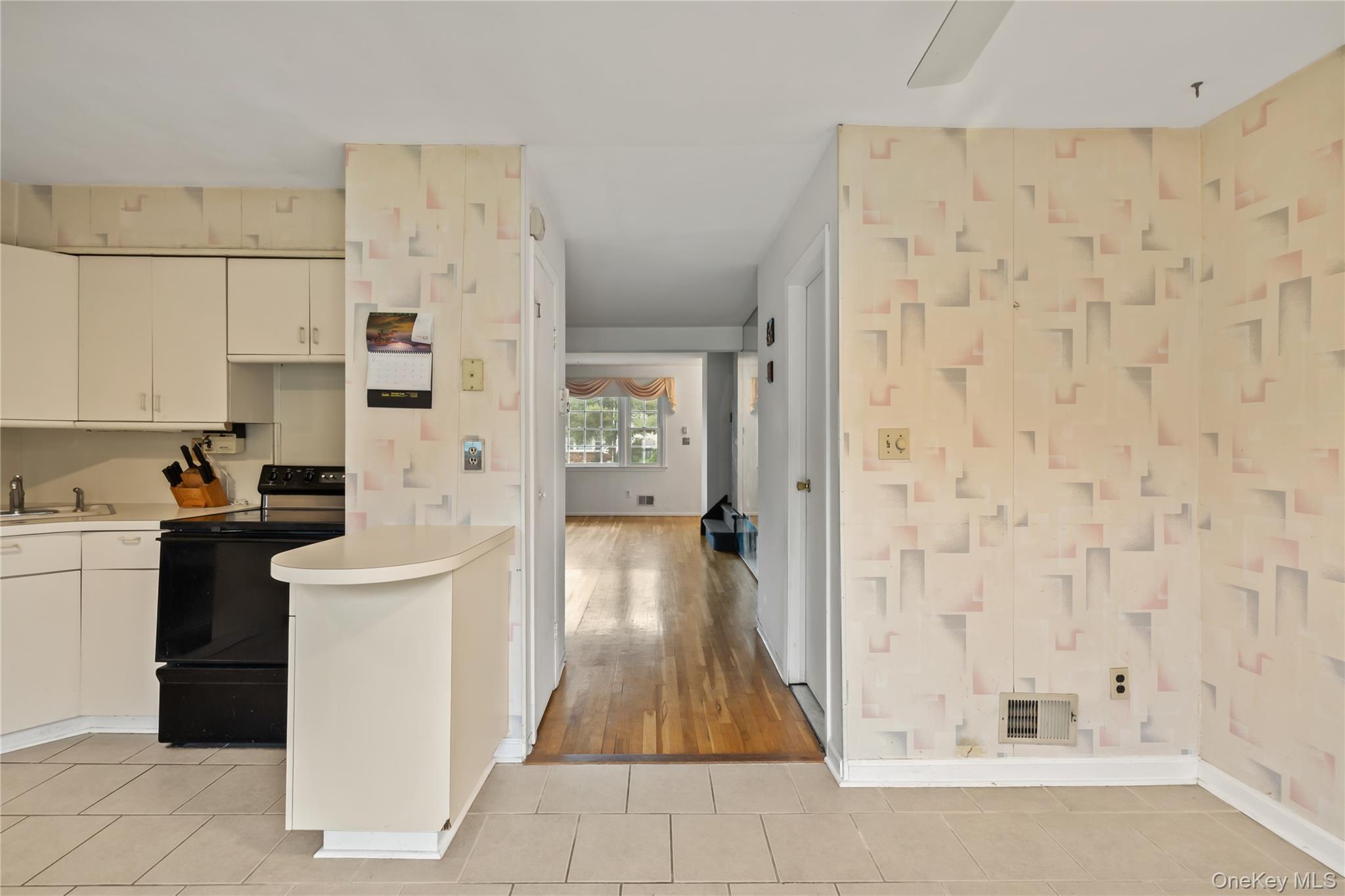 44 Gladys Drive Property Photo 15