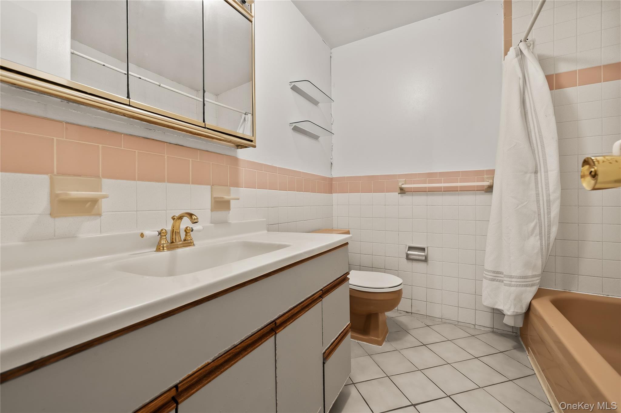 44 Gladys Drive Property Photo 30
