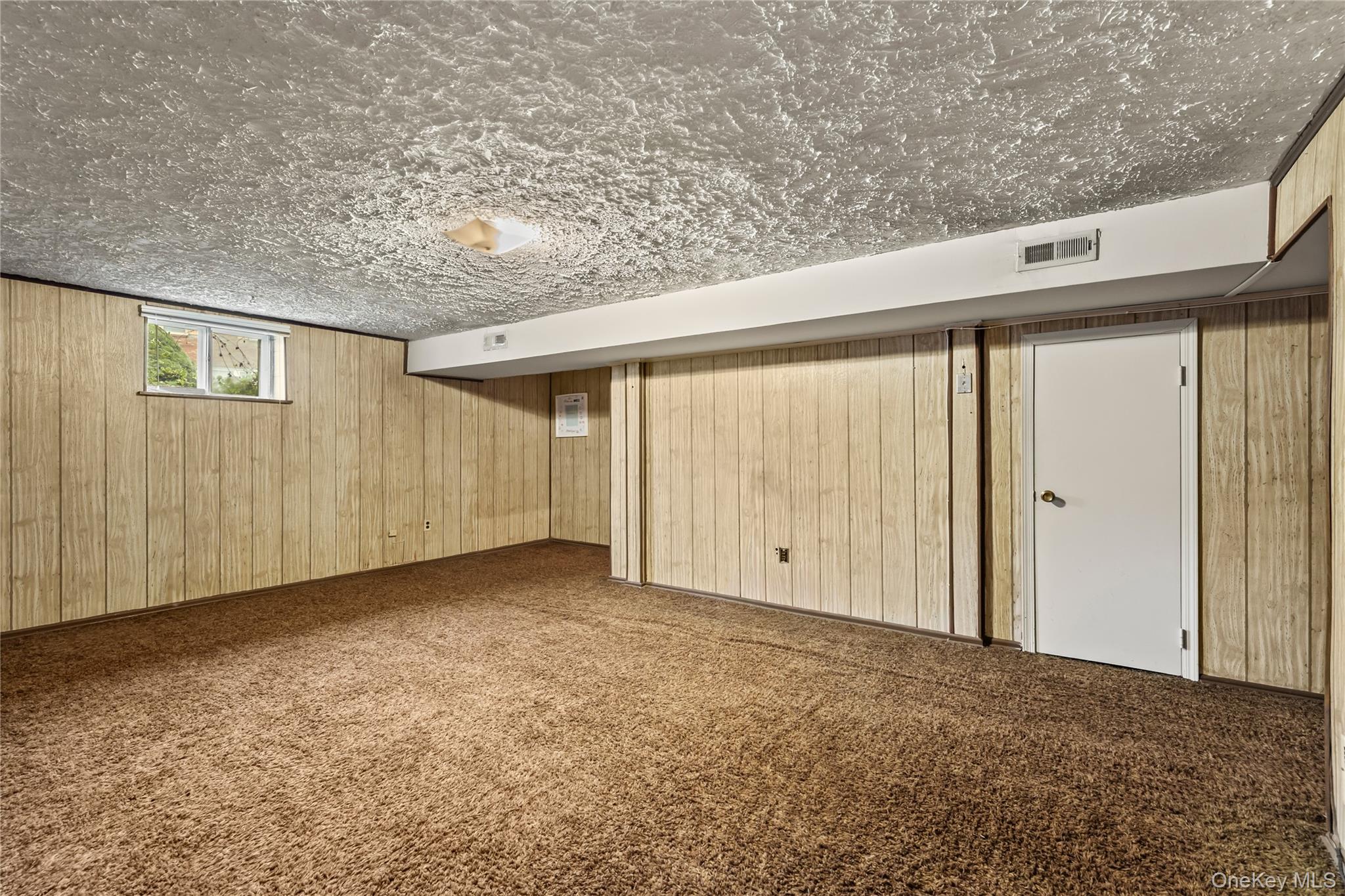44 Gladys Drive Property Photo 34