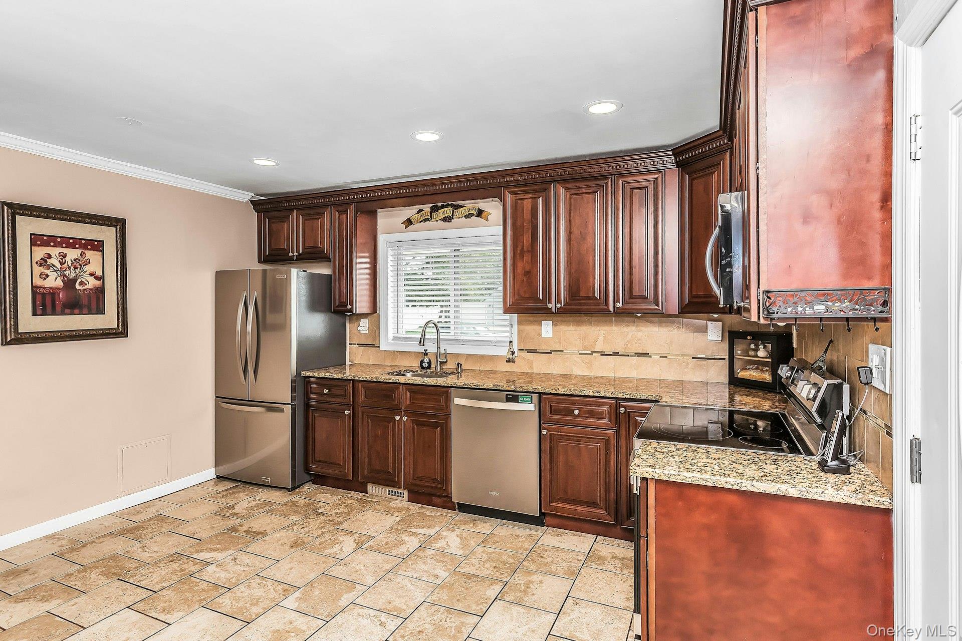 23 Summit Lane Property Photo 4