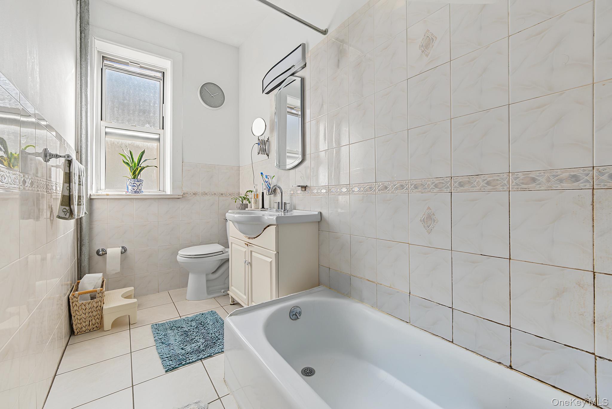 45-08 40th Street D44 Property Photo 9