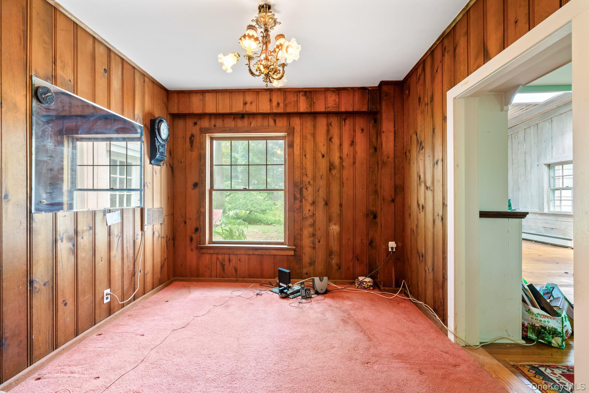 383 W Neck Road Property Photo 12