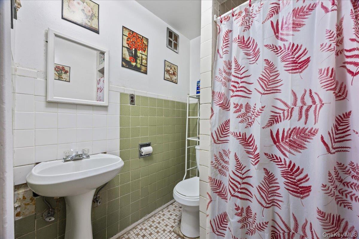703 Autumn Avenue Property Photo 24