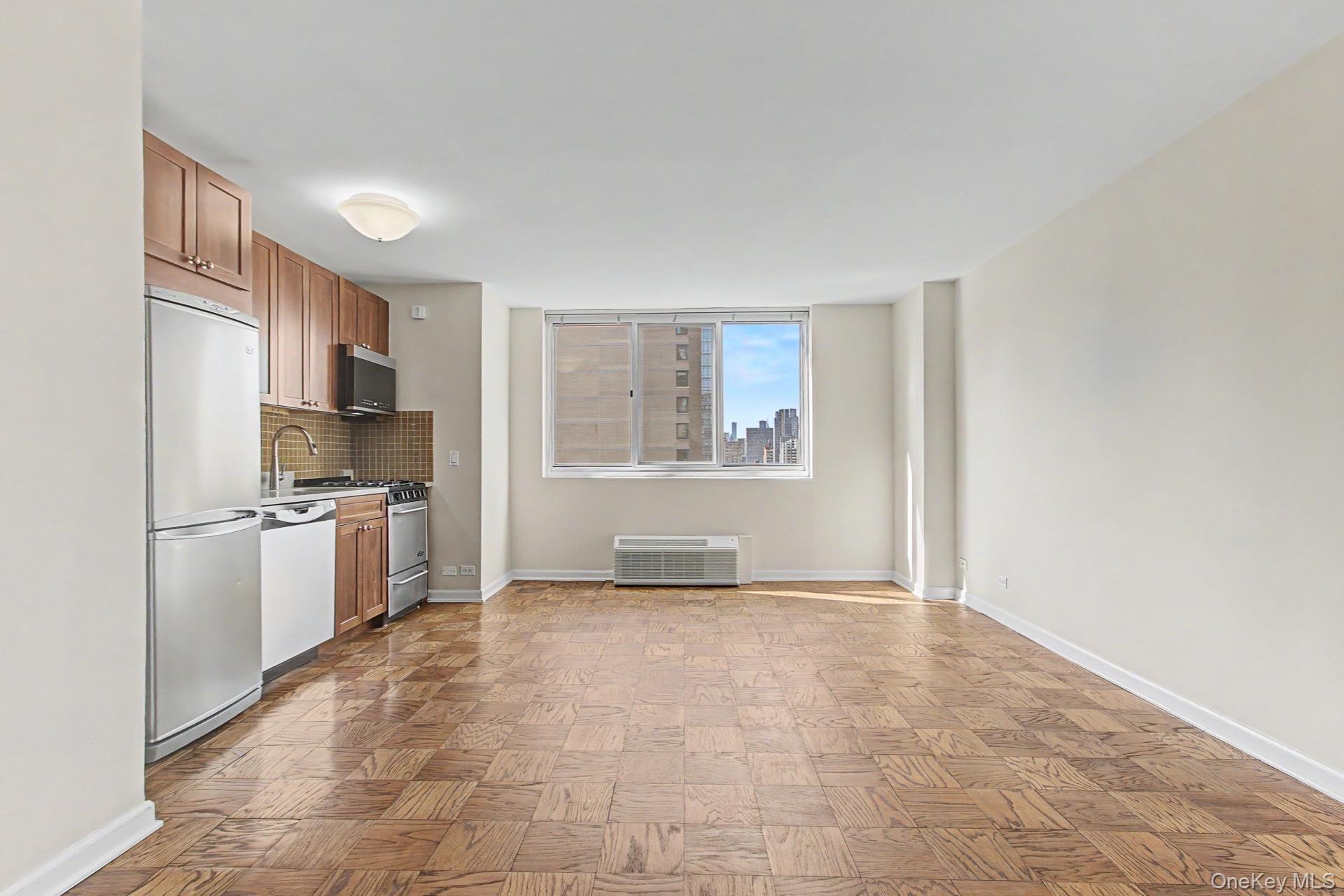 345 E 93rd Street 20e Property Photo 8