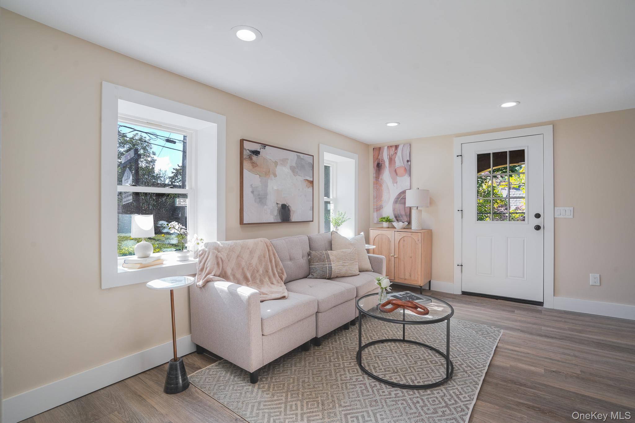 10 Robinson Street Property Photo 16