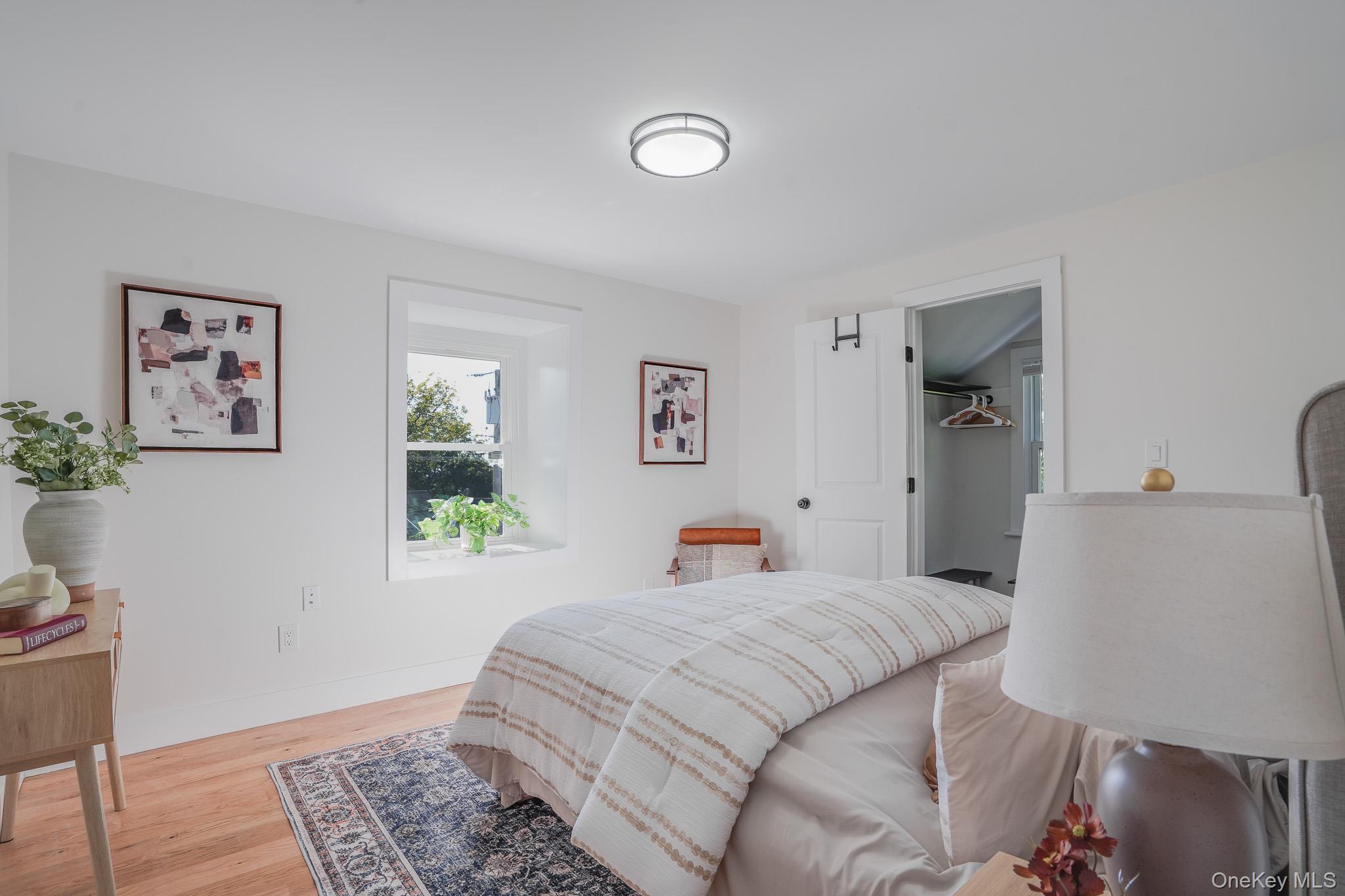 10 Robinson Street Property Photo 23