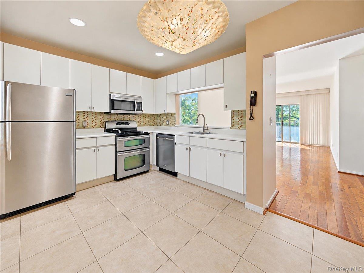 618 Louisiana Avenue 2 Property Photo 1