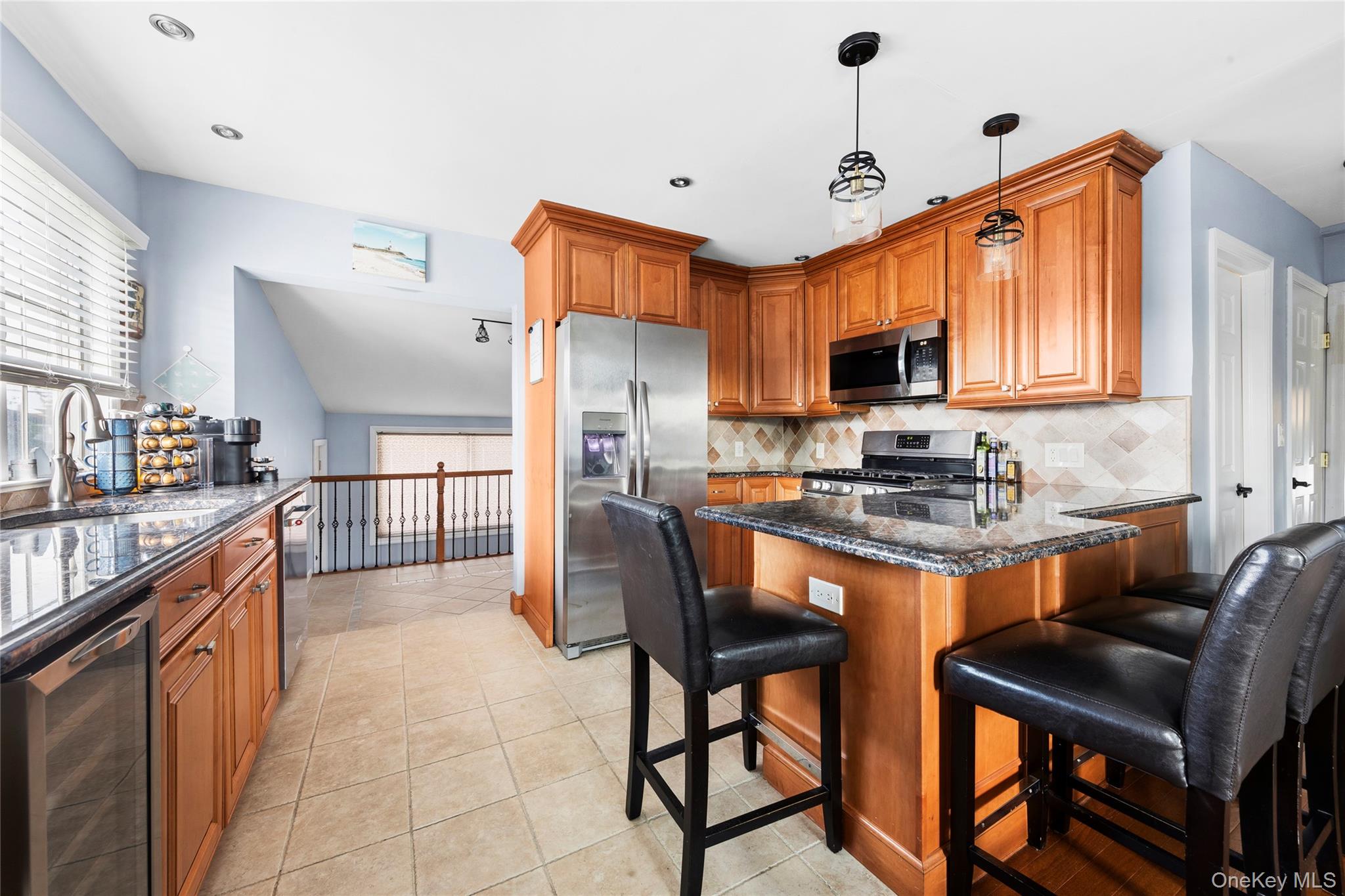 200 Forest Avenue Property Photo 10