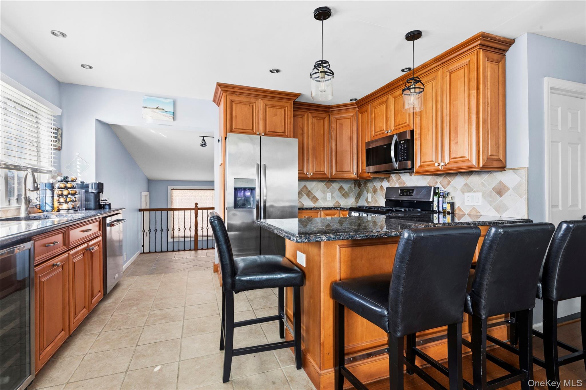 200 Forest Avenue Property Photo 11