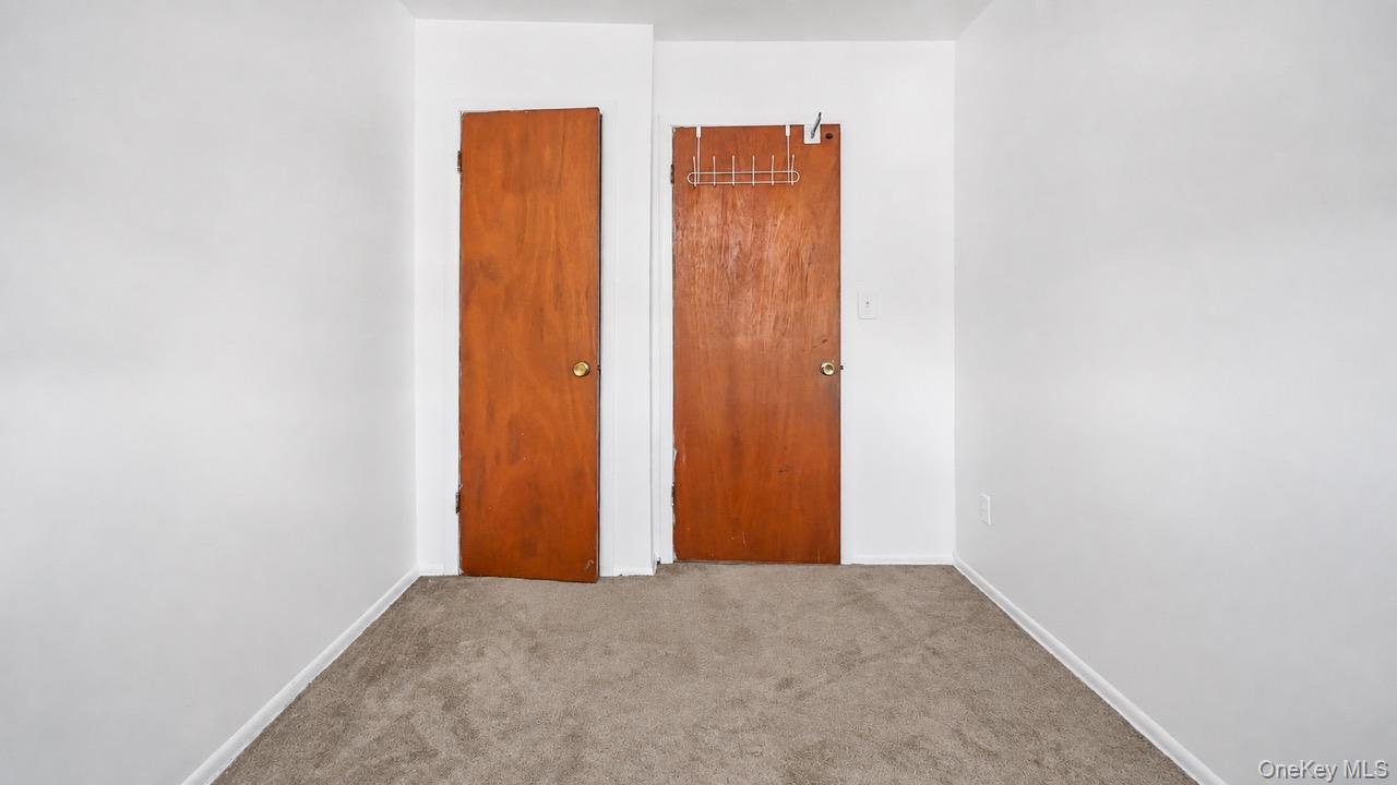 2726 Hone Avenue Property Photo 31