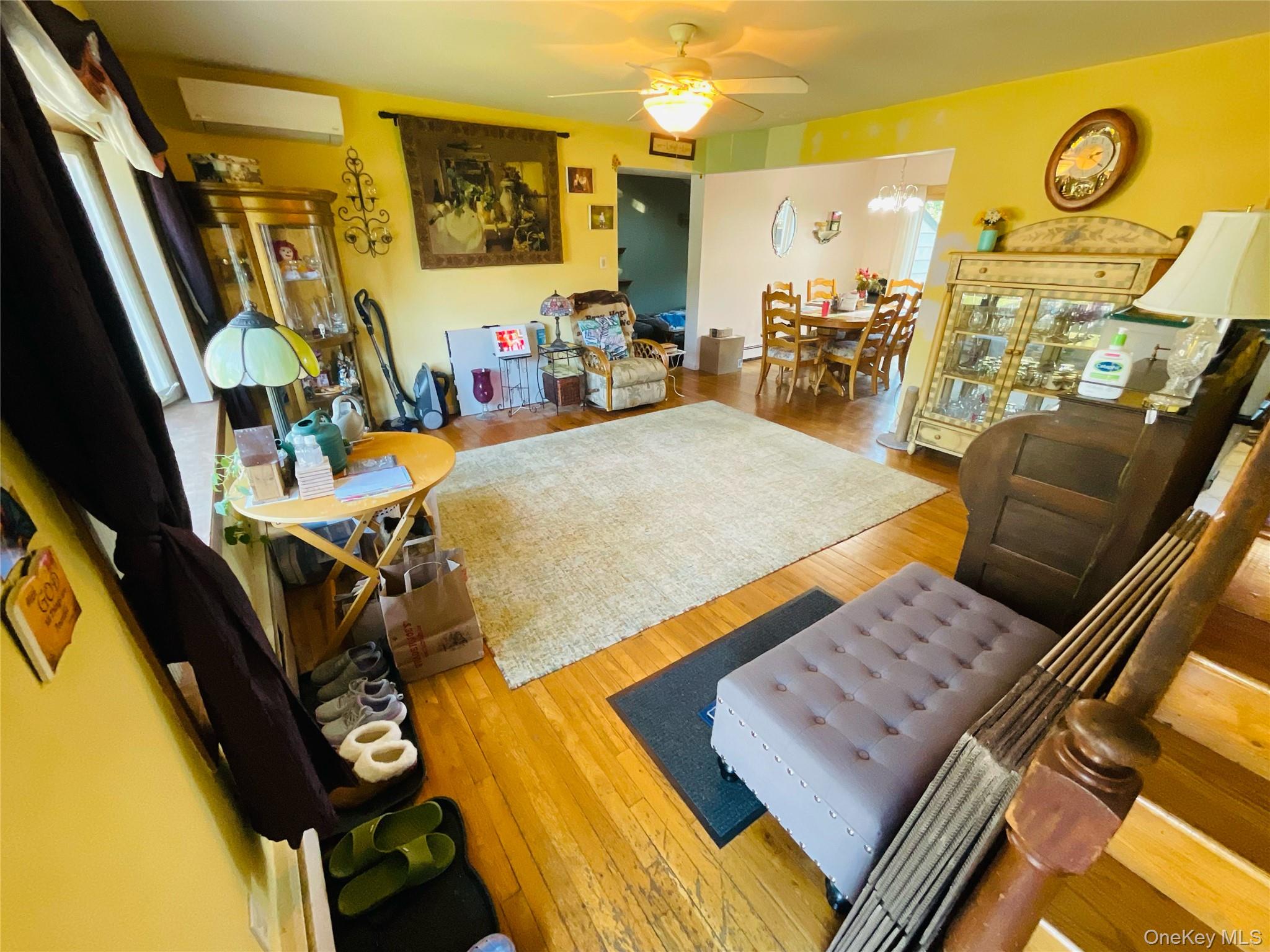 2306 Fowler Street Property Photo 8