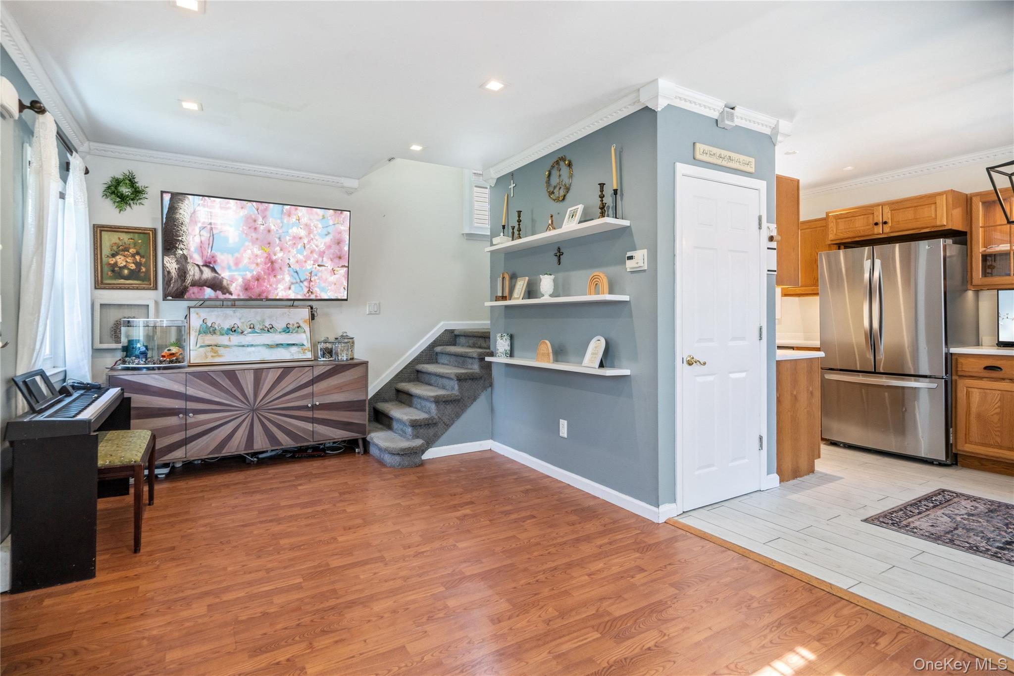 422 Myrtle Avenue Property Photo 4