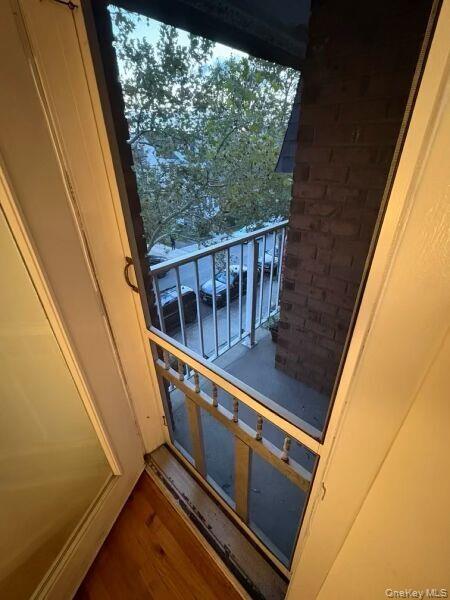 17 Bay 22nd Street 4 Property Photo 6