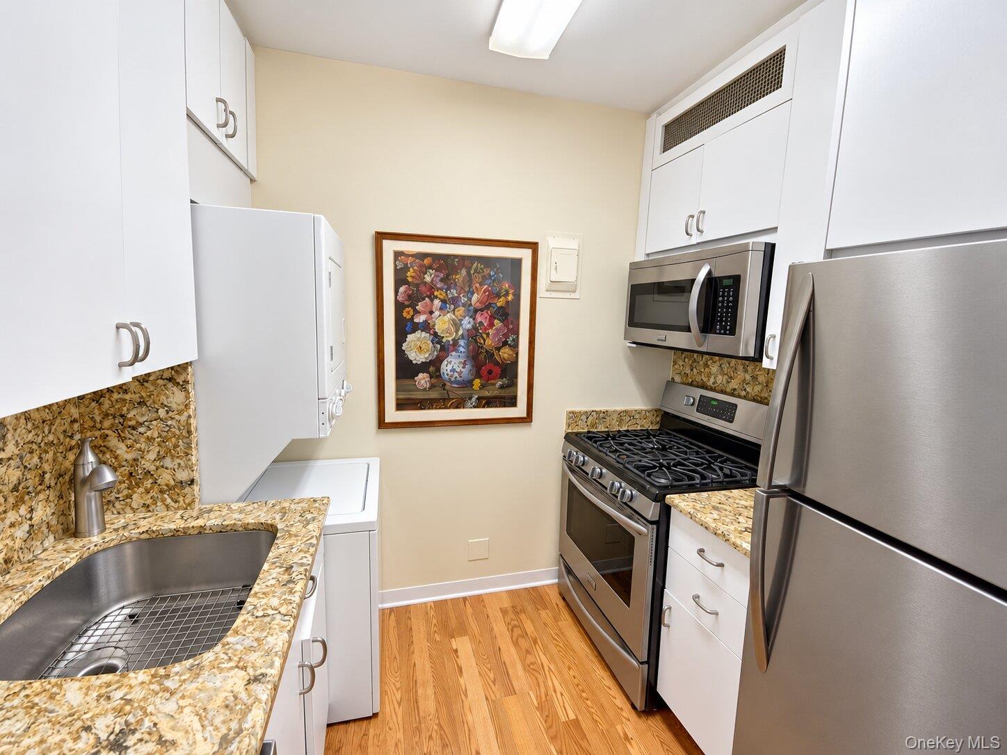 26910 Grand Central 26p Property Photo 10