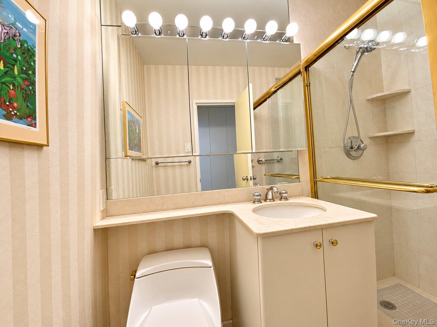 26910 Grand Central 26p Property Photo 12
