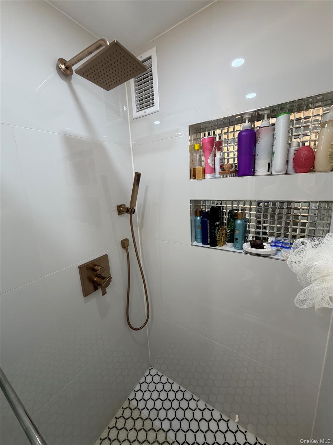 89-35 155th Avenue 5c Property Photo 15