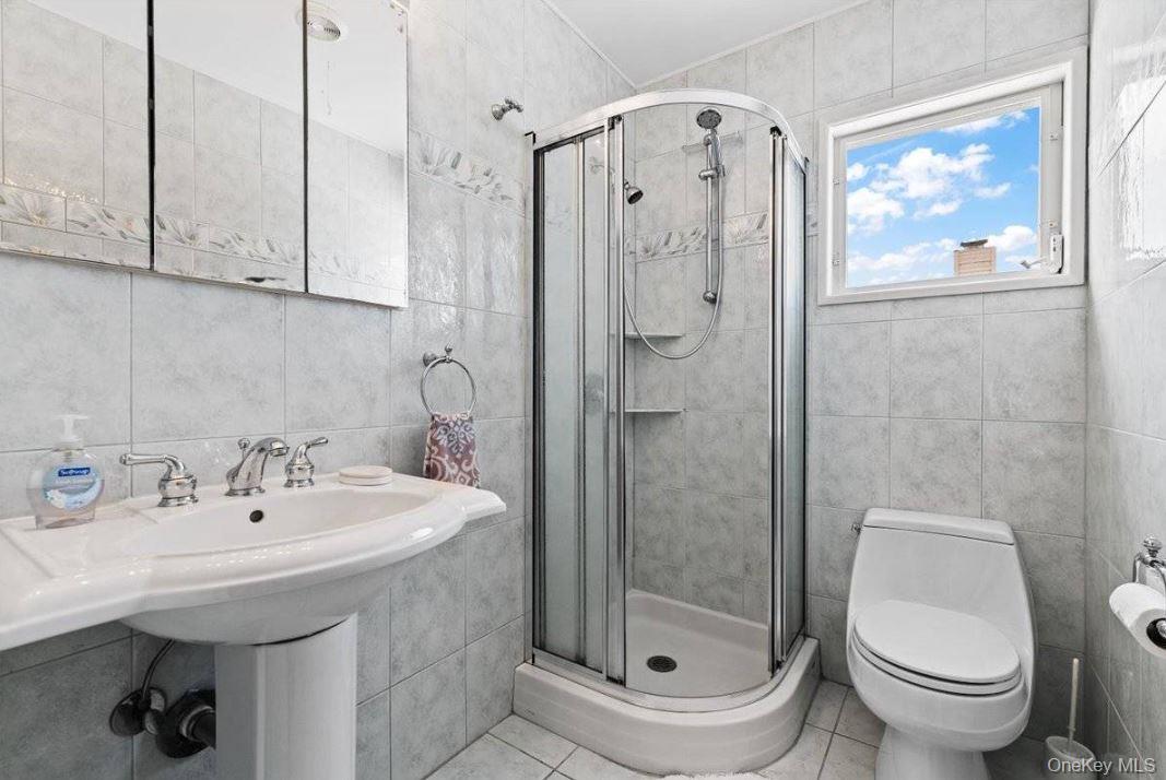 9 Marlin Road Property Photo 18