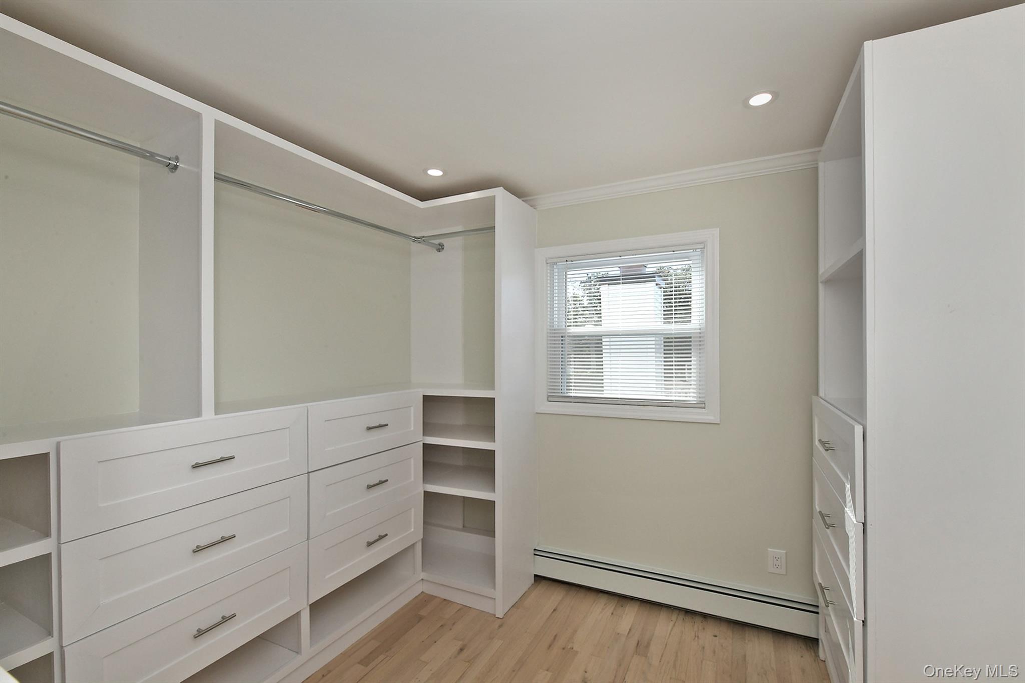 24 New Jersey Street Property Photo 32