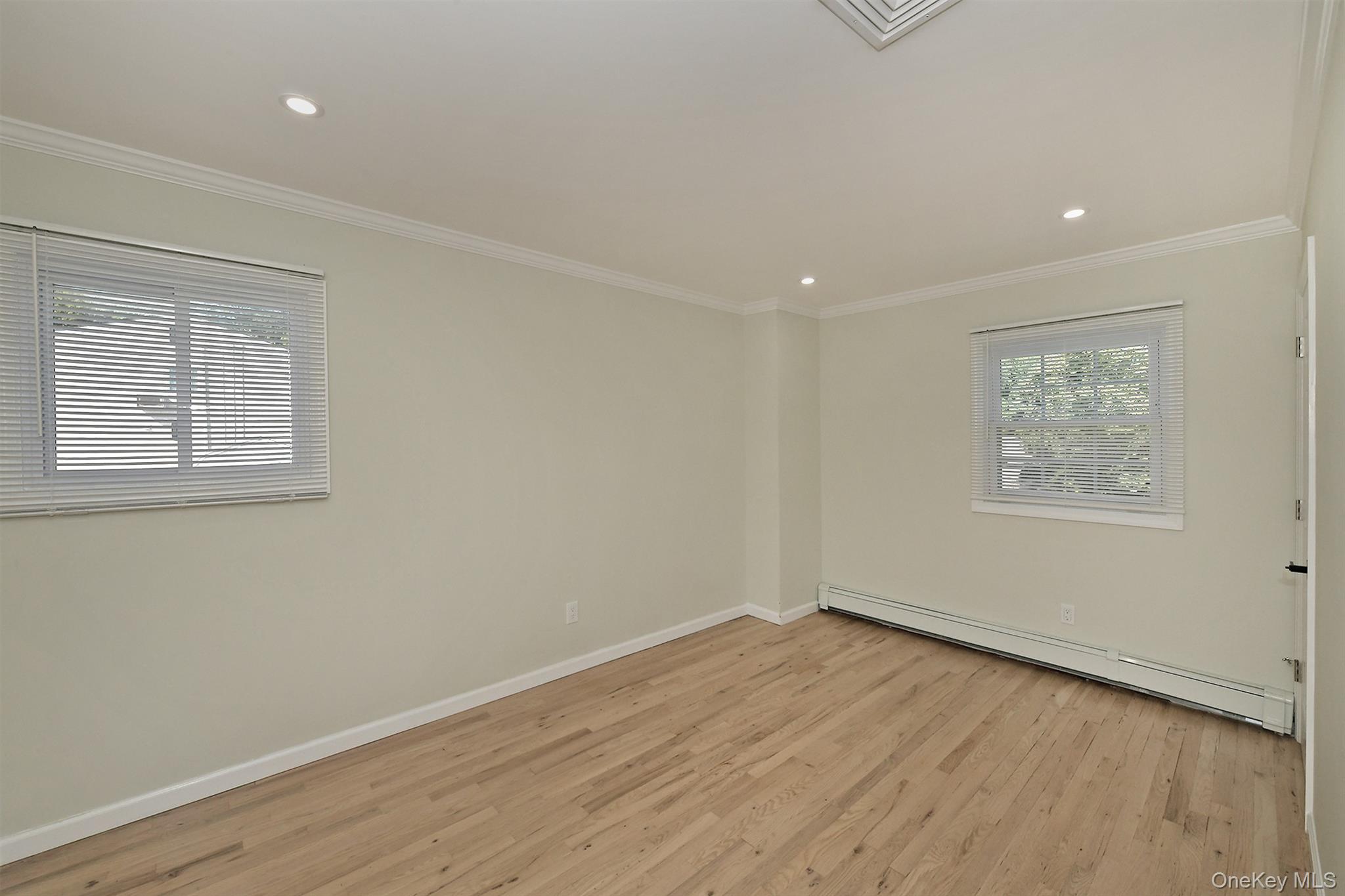 24 New Jersey Street Property Photo 34