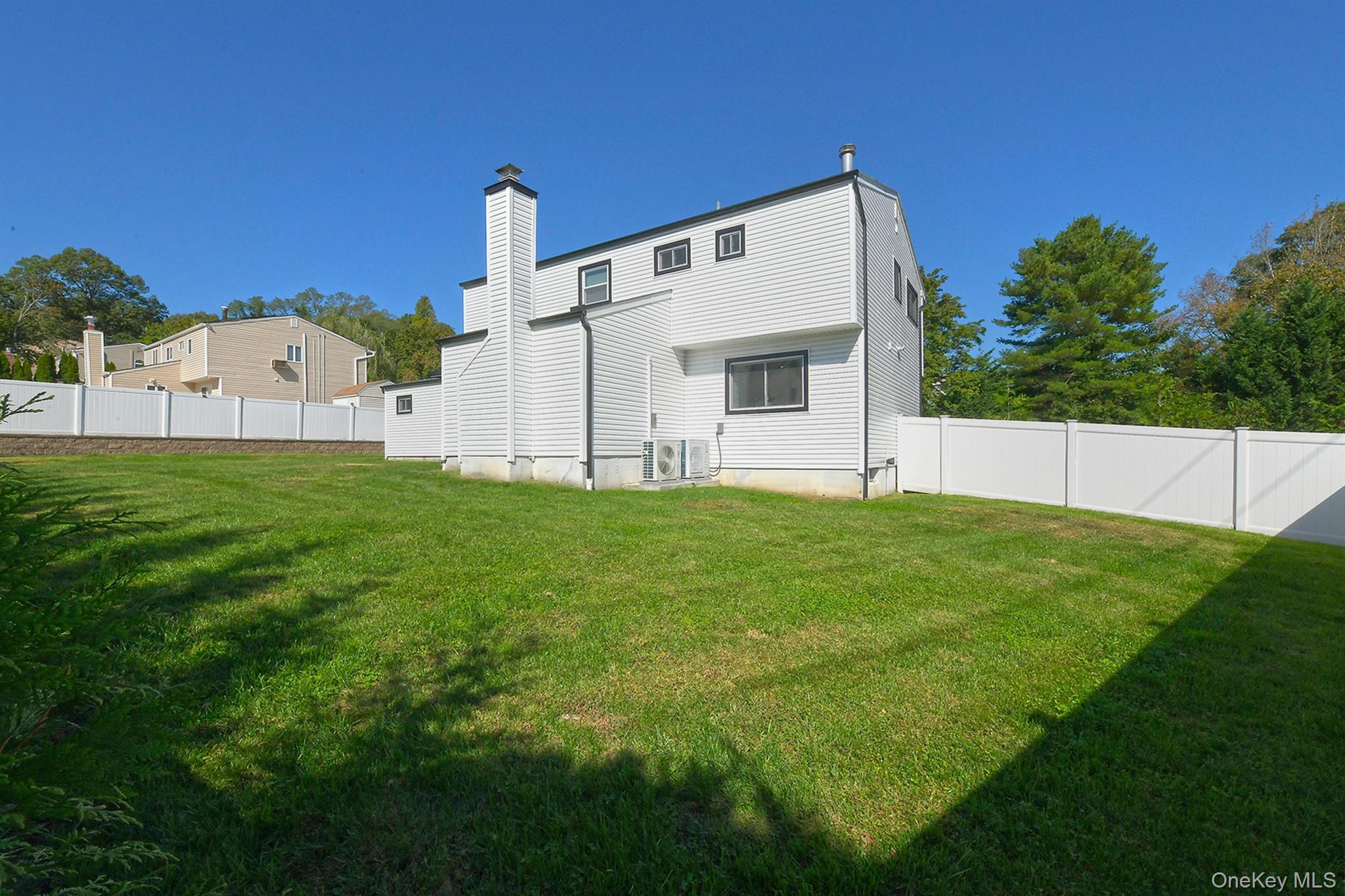 24 New Jersey Street Property Photo 43