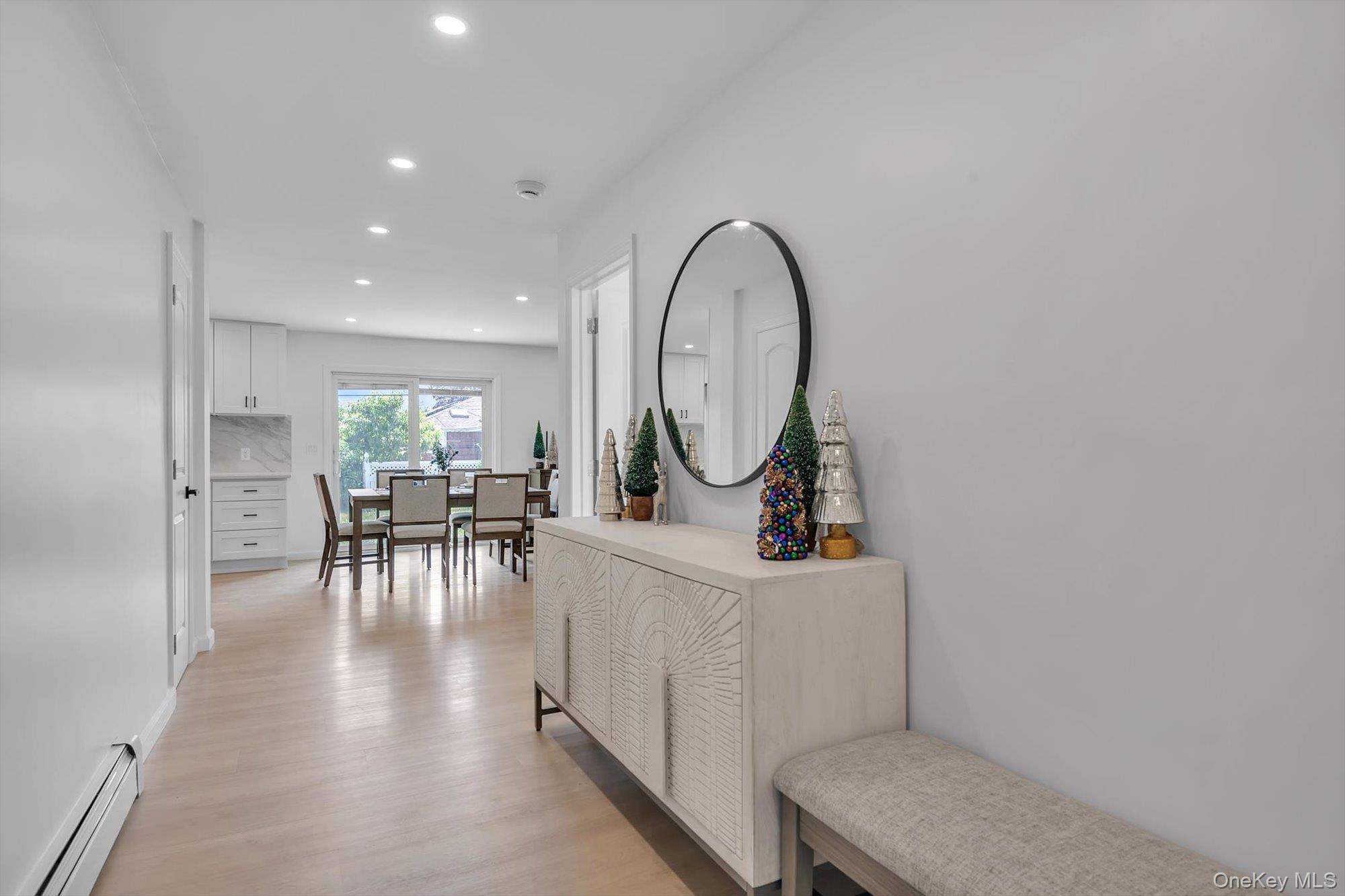 788 Dean Drive Property Photo 3