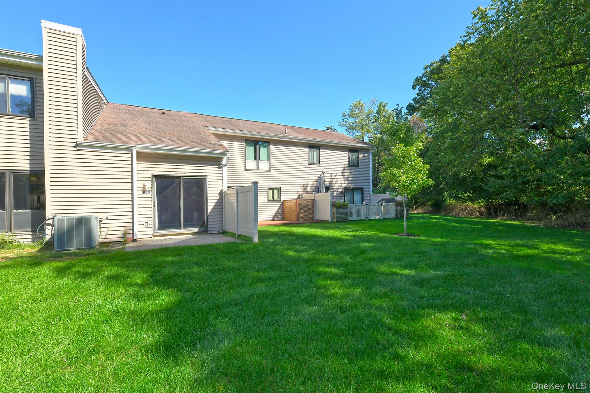 56 South Pond Lane Property Photo 24