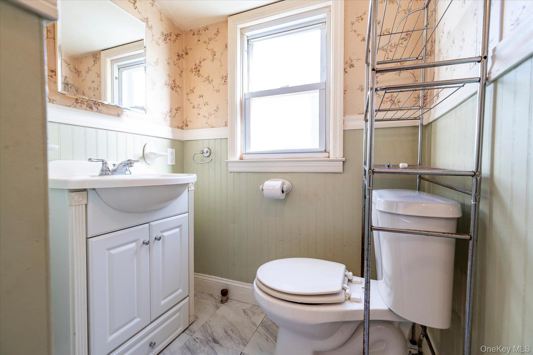 415 Whitehall Street Property Photo 17