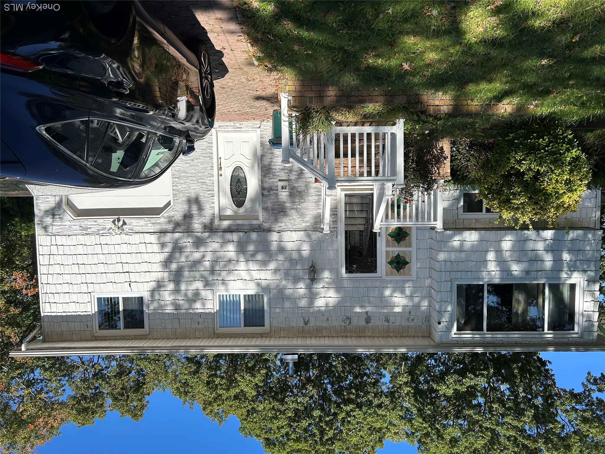 39 W Willow Street Property Photo 1