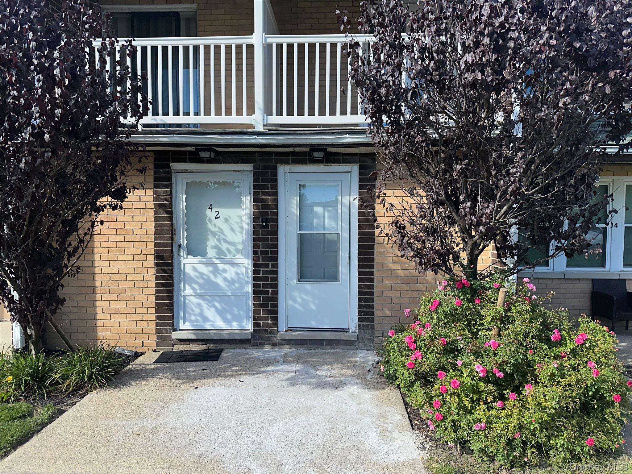 43 Artist Lake Drive Property Photo 1