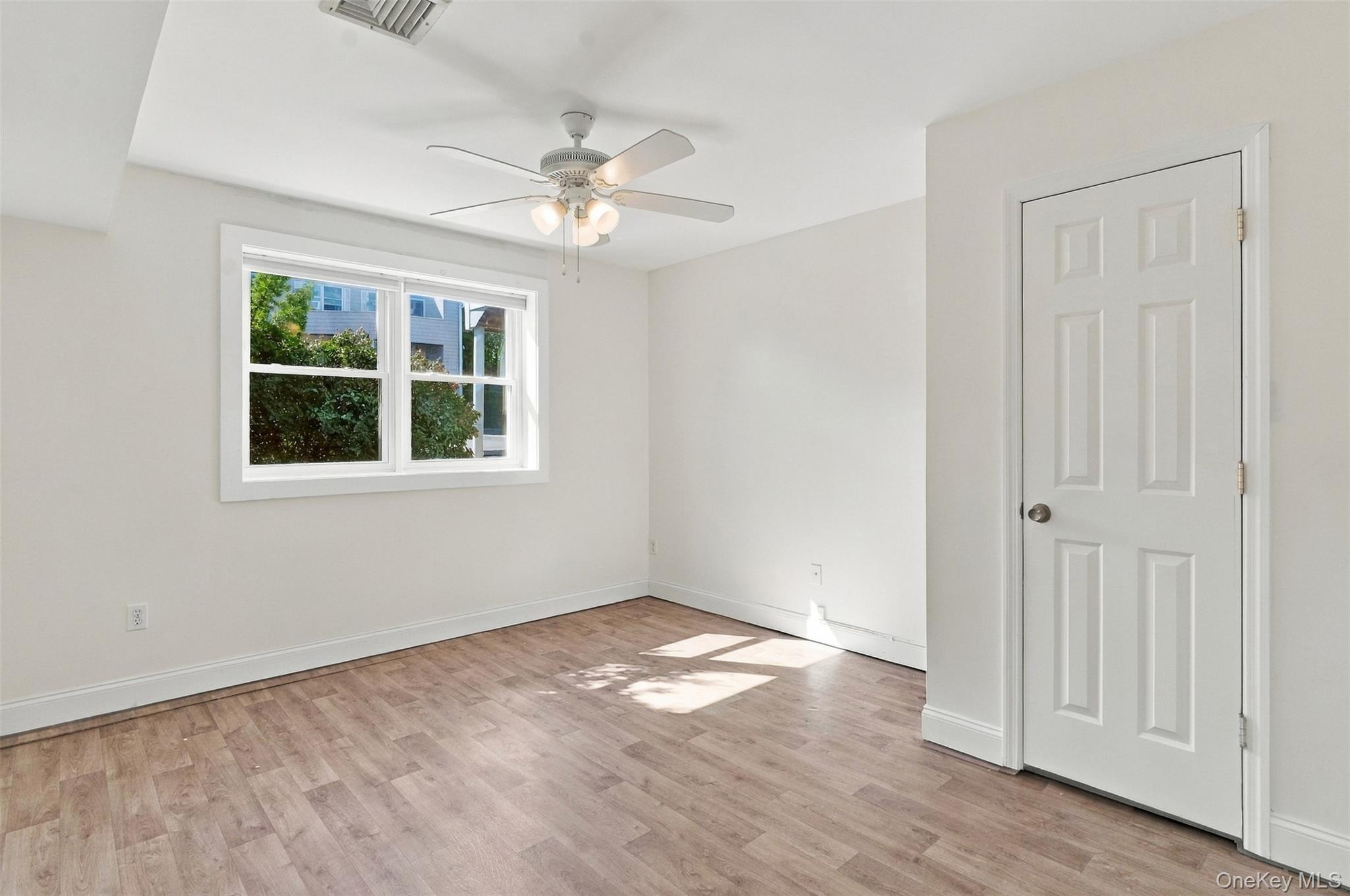 216 West 61 Property Photo 5