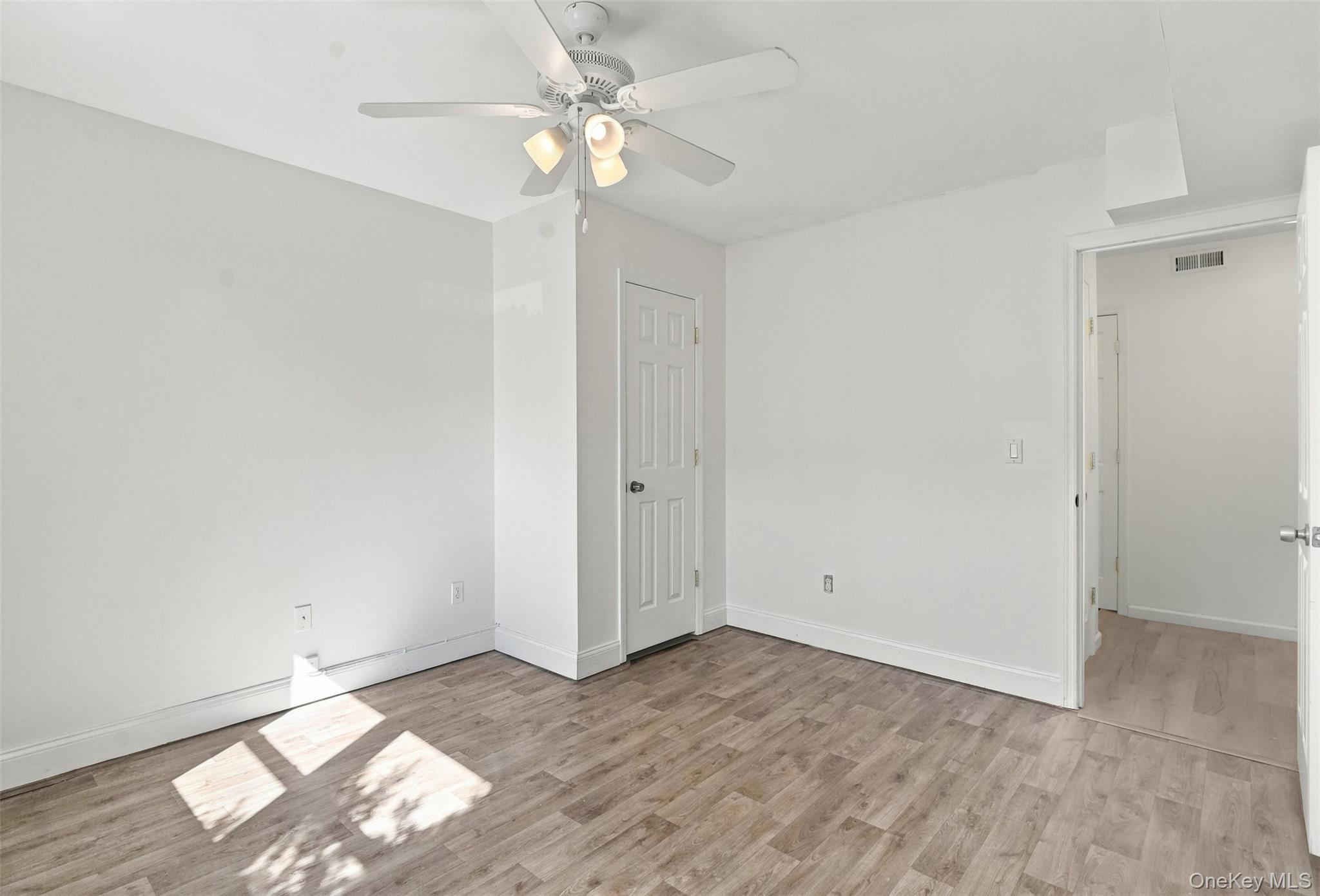 216 West 61 Property Photo 6