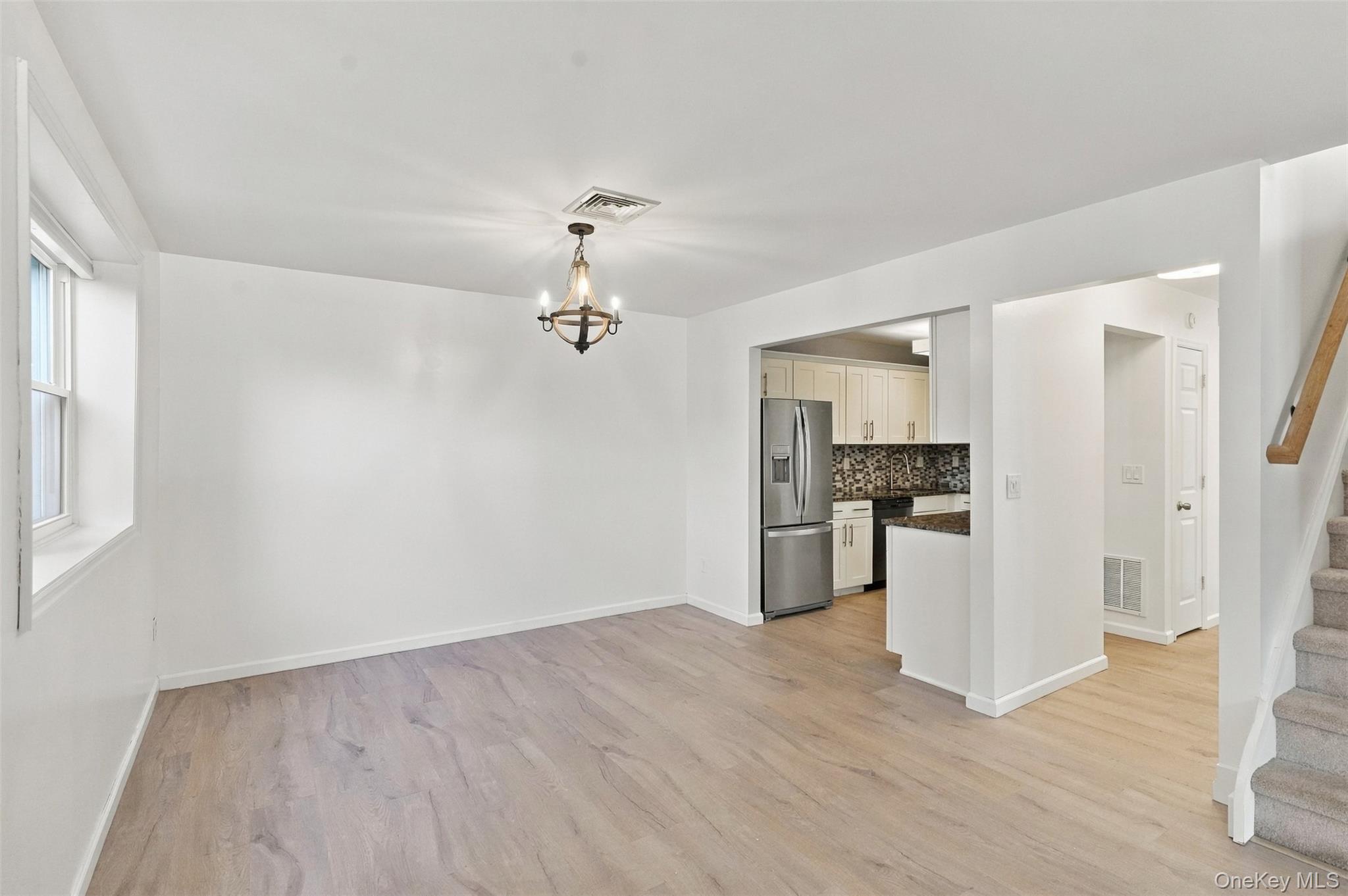 216 West 61 Property Photo 12