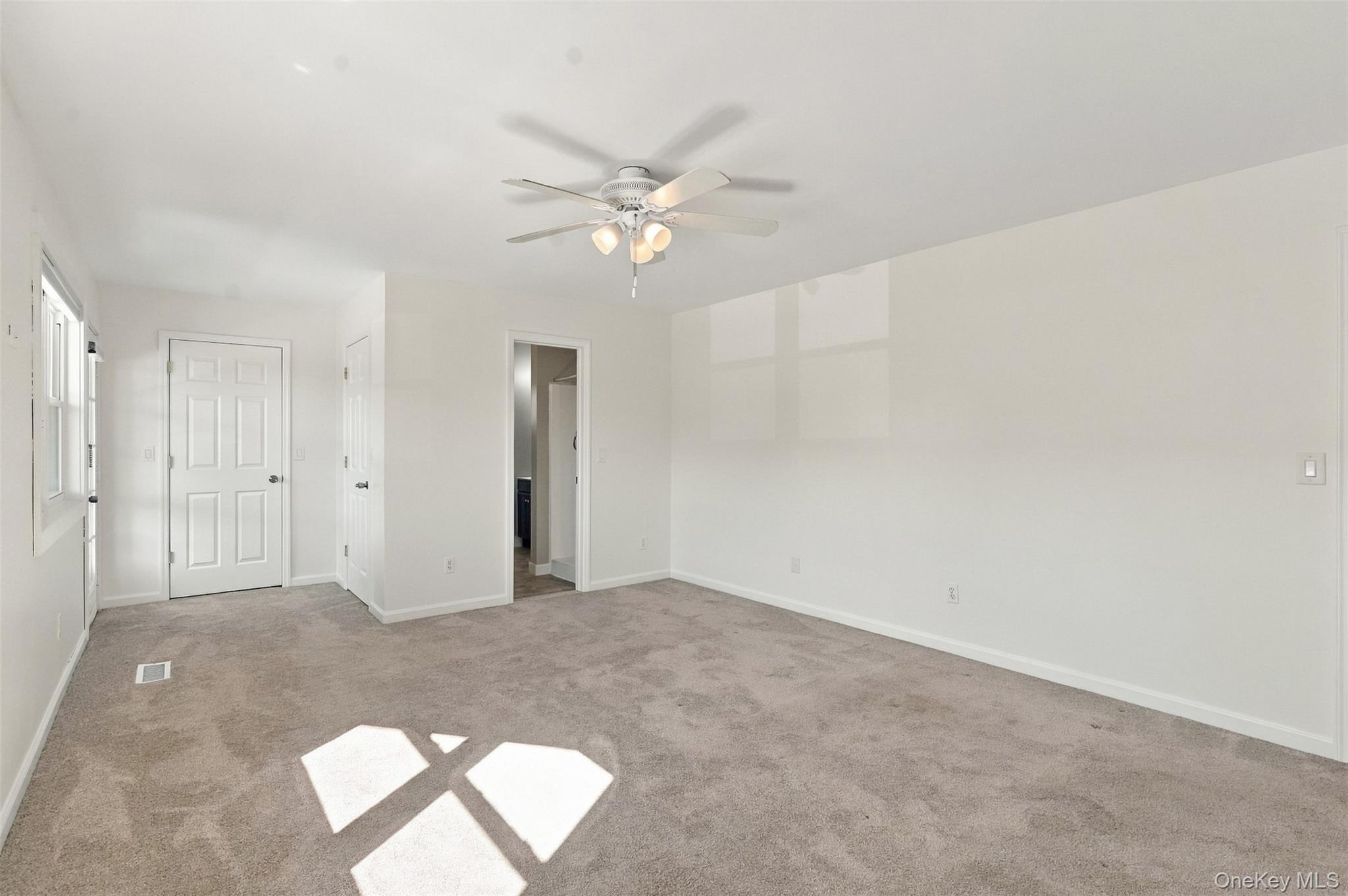 216 West 61 Property Photo 20
